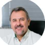 Ari Medeiros