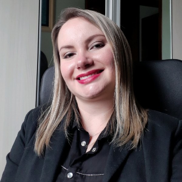 Lindsay Sobral