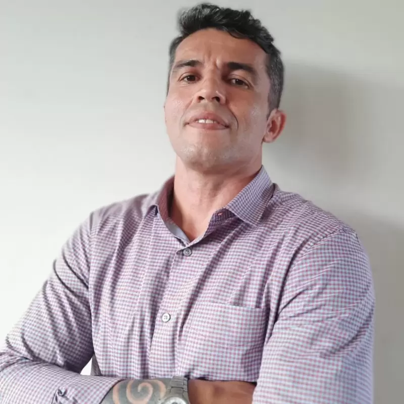 Robes Oliveira