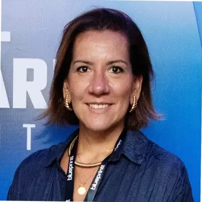 Anna Carolina Chiavonne Frias