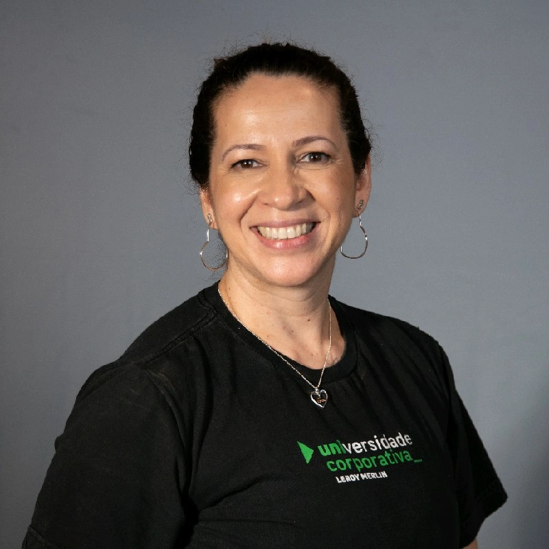 Claudia Zem