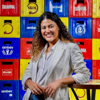 Thayná Nascimento