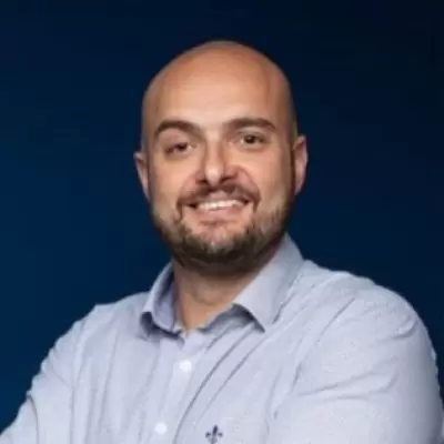 Vitor Robles