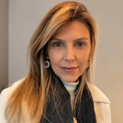 Marcela Sales Silveira
