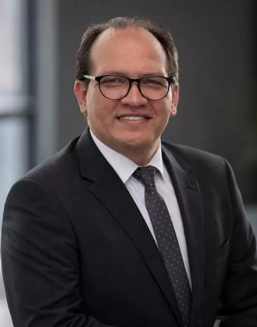 Dr. Lucivaldo Figueira