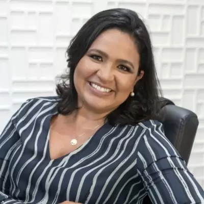 Luciana Carvalho