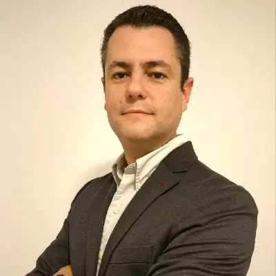 Santiago Esteves Neto